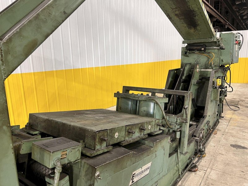 12,000 LB X 18" W X .25" FEED LEASE MODEL #FLCC-1860-P10 REVERSE LOOP COIL CRADLE STRAIGHTENER: STOCK #21163