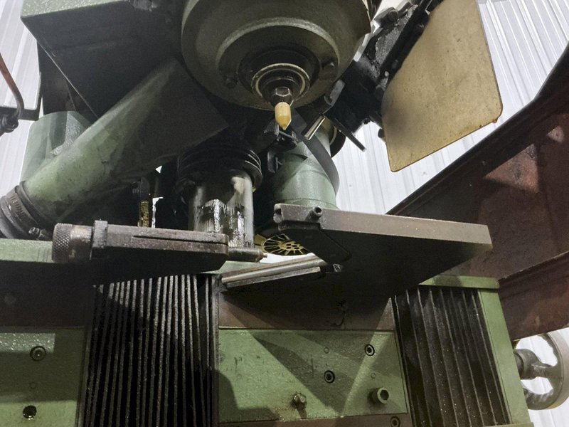 6" X 42" BRYANT MODEL #500 SUPER-PRECISION CENTER HOLE GRINDER: YOBRO #25283