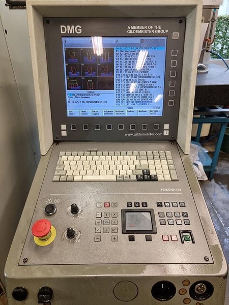 DMG Deckel Maho - DMU 60T X: 630 - Y: 560 - Z: 560 mm