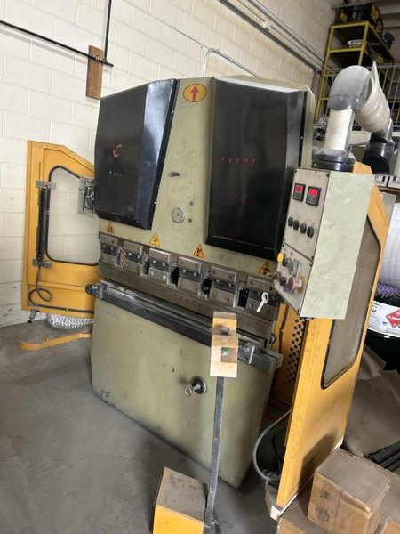 22 Ton x 4′ US Industrial USHB22-4 Press Brake, 2008