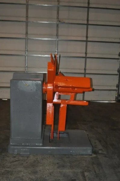 AMERICAN STEEL LINE 4,000 LB X 28" UNCOILER, STOCK# 13137J