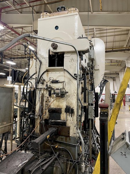 110 TON BROWN &amp; BOGGS MODEL HP2-110 SRAIGHT SIDE PRESS: STOCK #0951421