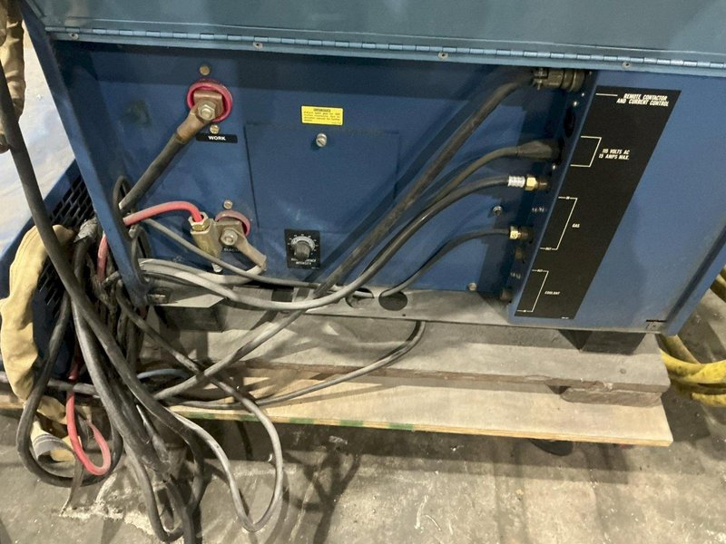 MILLER SYNCROWAVE 300 WELDER: YOBRO #26450