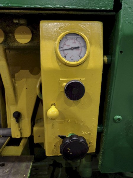12" X 12" HYD-MECH MODEL #H-12A FULL AUTOMATIC FEED HORIZONTAL BANDSAW PLC 100 CONTROLS: STOCK #22130