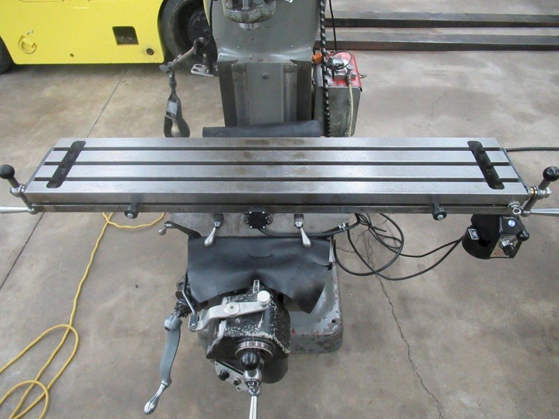 Bridgeport Series I-2HP Vertical Knee Mill, 2-Axis DRO, 9" x 48" Table, X &amp; Y-Axis Power Feeds