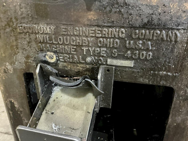 1" ECONOMY MODEL S-4300 LATHE-STYLE AUTOMATIC METAL SHAVING MACHINE: YOBRO #24561