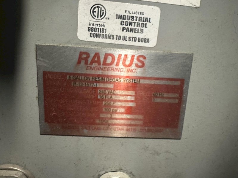RADIUS MODEL 5 GALLON RESIN DEGAS SYSTEM: STOCK #21065