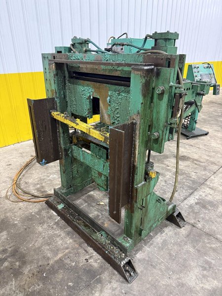 10,000 LBS X 24" X .105" ROWE ENTRY SERVO FEED LINE, COIL CAR, REEL, STRAIGHTENER, INDRAMAT SERVO FEED: YOBRO #24518