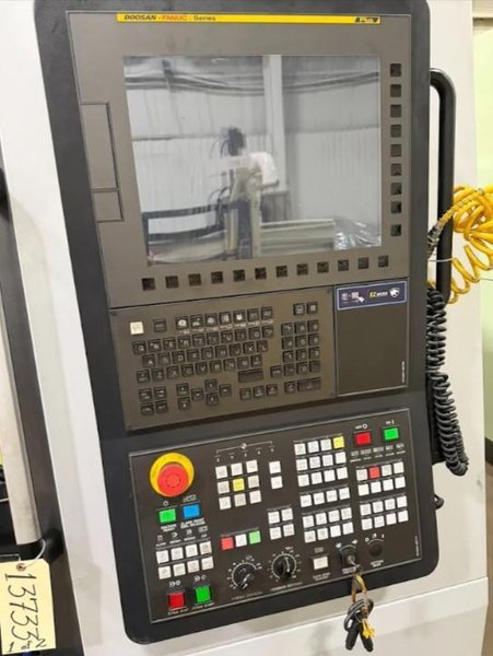 2022 Doosan DNM 6700 Vertical Machining Center (#6050)