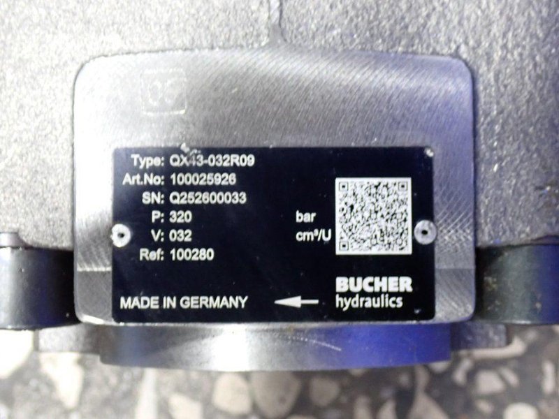 Bucher Hydraulics 320 Bar Internal Gear Pump - Qx43-032r09