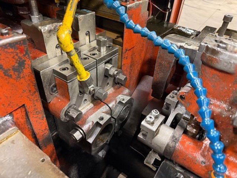 3/8" Asahi Sunac Model AOT 10B 2 Die 2 Blow Cold Header