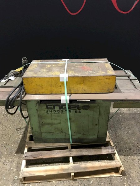 ENGEL INDUSTRIES M-800P-16 ROLL FORMING MACHINE USED