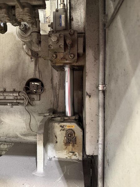10′ x 1/4″ Pullmax E-230 Hydraulic Shear, 1985 – Videos Available