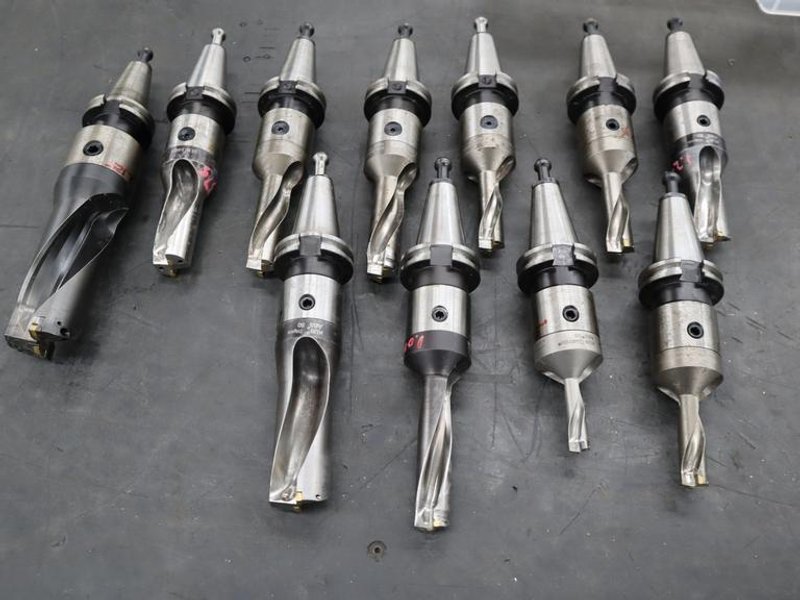 Komet Thru Spindle Coolant Insert Drills (9) ABS50 (1) ABS63 -All CT40 Taper Tool Holders- Auction Item