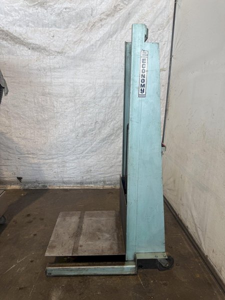 1,000 LB. ECONOMY W-54 DIE LIFT. STOCK #1214425