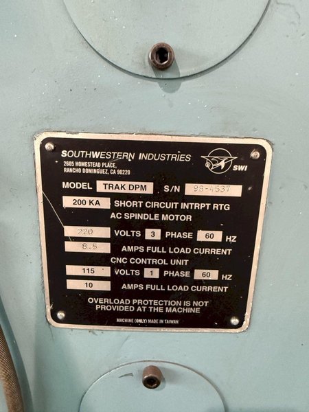 3 HP SWI TRAK DPM VERTICAL BED MILL. STOCK # 1113224