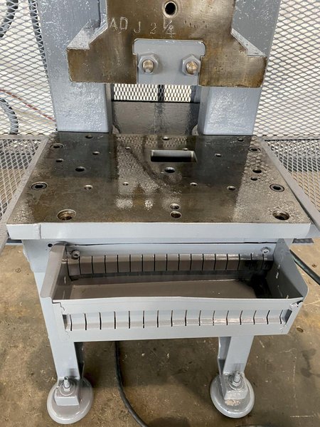 32 TON MINSTER #4 OBI PRESS. STOCK # 0328126