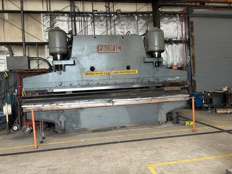 500 TON X 18' PACIFIC K500-18 WIDE FLANGE HYDRAULIC PRESS BRAKE. STOCK # 0343625