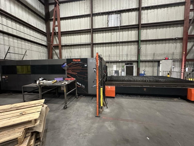 8000 Watt Mazak Optiplex 4020 Fiber Laser III, 2019 – 6.5′ x 13′ Table – Dust Collector, Shuttle Table, Scrap Conveyor