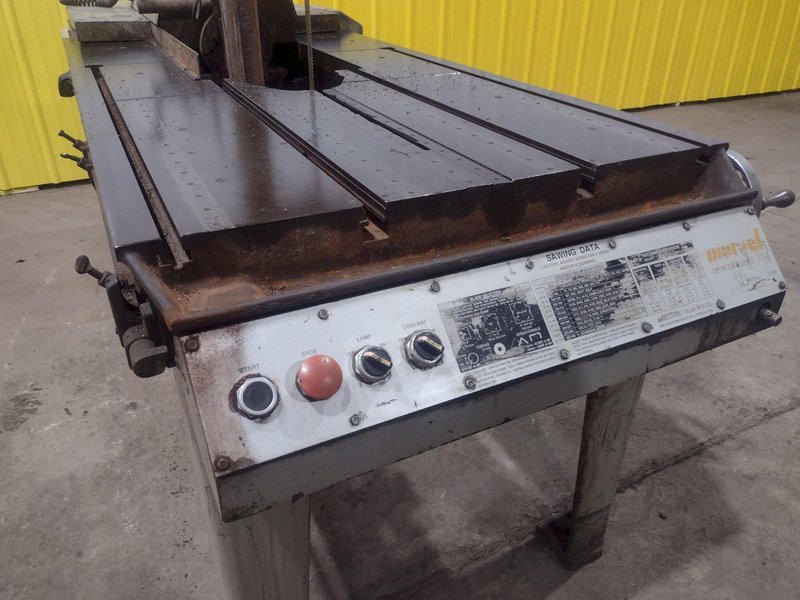 18" X 20" ARMSTRONG MARVEL SERIES 8 MARK 1 VERTICAL BAND SAW: STOCK #11225