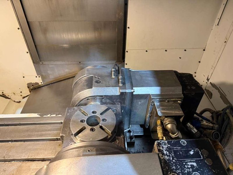 Mori Seiki DuraCenter 5 5-Axis CNC Vertical Machining Center – Mill