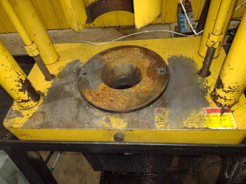 CAT CRIMPUTER HOSE CRIMPER &amp; COUPLING PRESS , WITH TOOLING DIES &amp; ENERPAC HYDRAULIC UNIT: YOBRO #24865