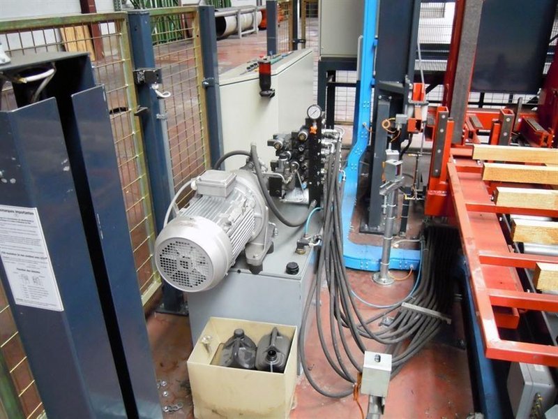 Matter - Iron Book 4015 CNC Sheethandling