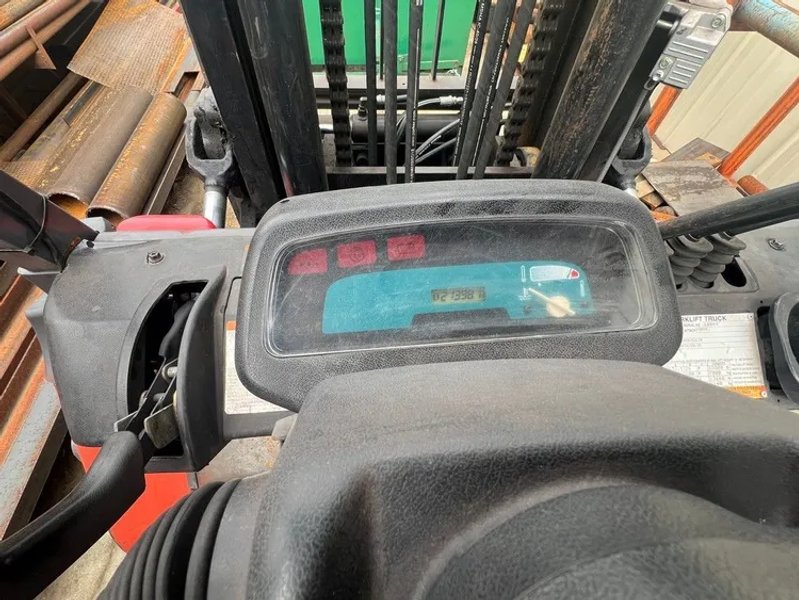 15,500 LB. TOYOTA 7FGCU70 FORKLIFT. STOCK #1219525