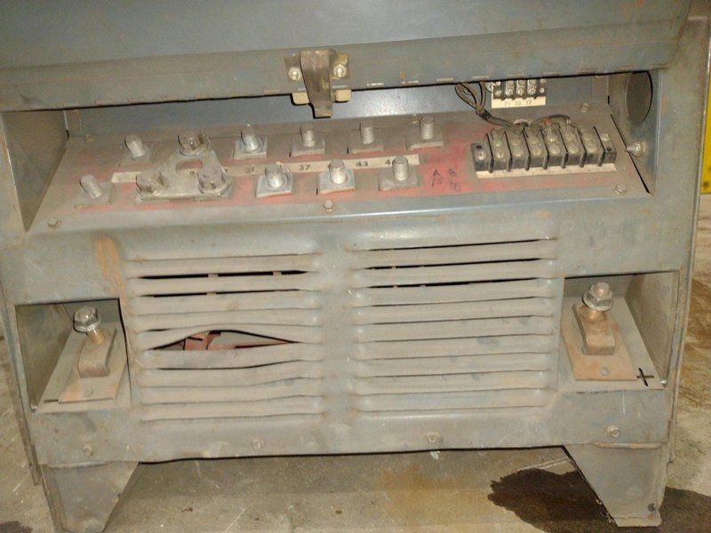 LINCOLN MODEL IDEALARC #R3S-600 WELDER POWER SUPPLY: STOCK# 23617