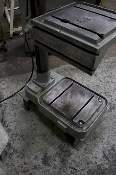 22" SOLBERGA SINGLE SPINDLE DRILL: STOCK #75978
