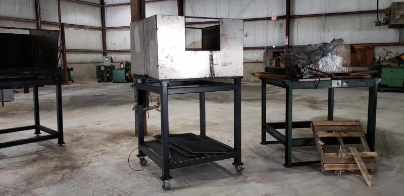 Bowl Stand 46 x 46 x 55 ½