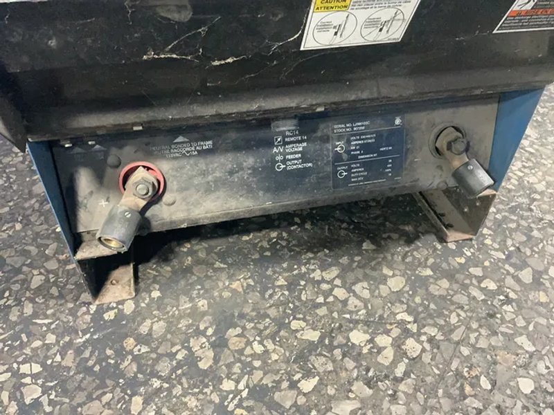 Miller 450 Amp Welder - Dimension Nt 450