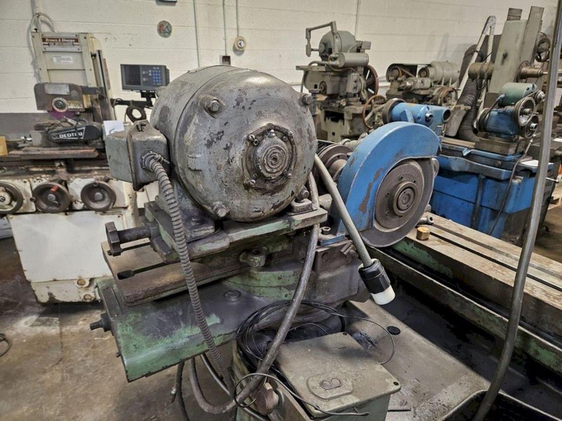 14" X 60" BROWN &amp; SHARPE NO. 4 CYLINDRICAL GRINDER. STOCK # 1171023.