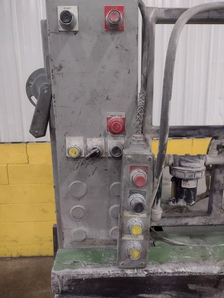 5/8 RMG MODEL #910-50/200-22 WIRE DRAWER (14291)
