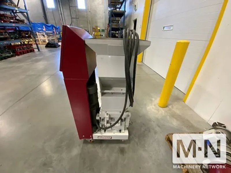 WITTMANN MODEL WCMB-MINOR2-02 LOW SPEED SCREENLESS GRANULATOR MFG 2016
