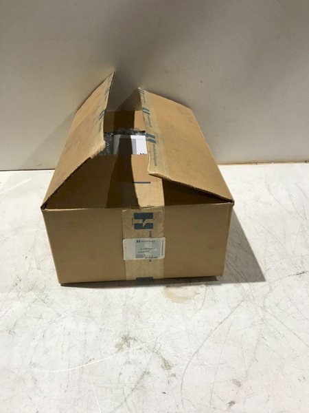 CONTROL TECHNIQUES SERVO MOTOR 0437-0006-04 NEW