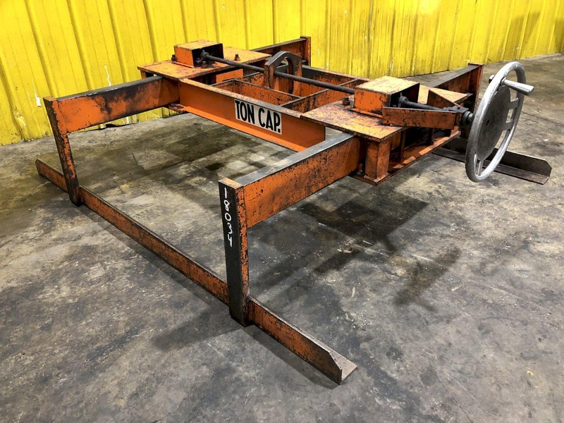 5 TON X 84" X 26" TO 62" WIDE BUSHMAN ADJUSTABLE SHEET LIFTER #3295