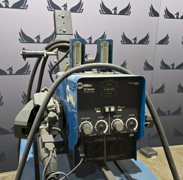 MILLER AUTO DELTAWELD 452 MIG WELDER WITH WIRE FEEDER USED