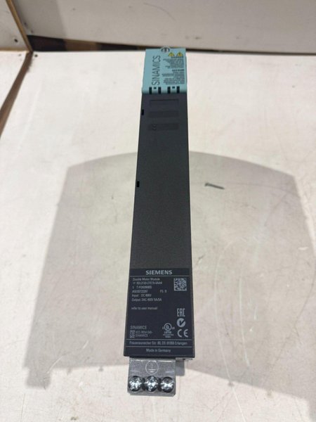 SIEMENS 6SL3120-2TE15-0A44 SERVO PRODUCTS NEW NO BOX
