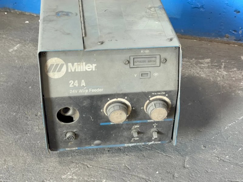 Miller  Wire Feeder - 24a