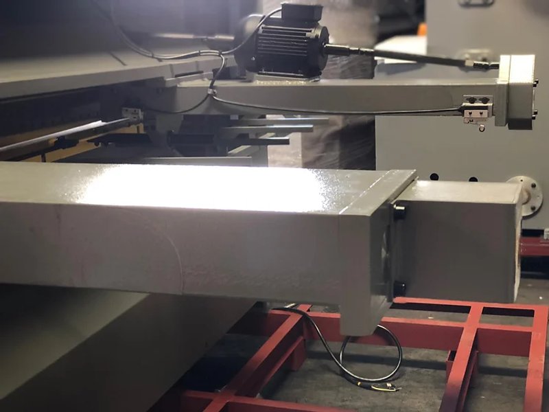 NEW 10' X 14 GAUGE  GMC MODEL EPS-1014E HYDRAULIC SHEAR