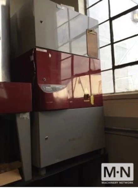 WITTMANN MODEL DRYMAX 600 DRYER WITH 8 HOPPER BANK MFG 2005
