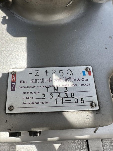 2005 Zalkin Fowler TM3 Semi Automatic Capper