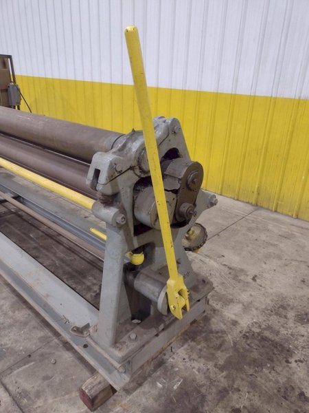 10' X 12 GA BROWN &amp; BOGGS MODEL #90-A INITIAL PINCH BENDING ROLL: YOBRO #24377