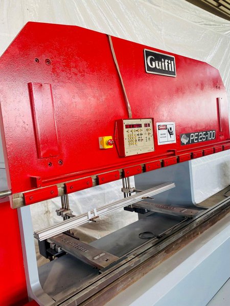 110 TON X 100" GUIFIL PE-25-100 CNC UP-ACTING HYDRAULIC PRESS BRAKE. STOCK # 1060221