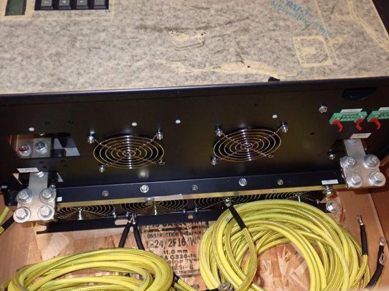 Unico  Ac Modular Inverter  - 2400