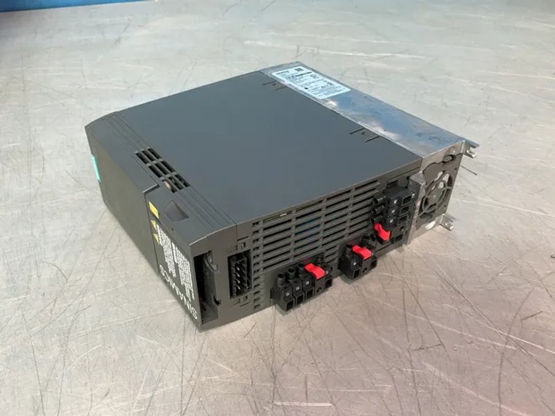 Siemens 4 Kw Variable Frequency Converter - 6sl3210-1ke18-8ab1