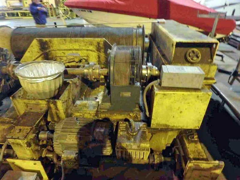 CRANE TROLLY, ZENAR, 30 TON STOCK #3395