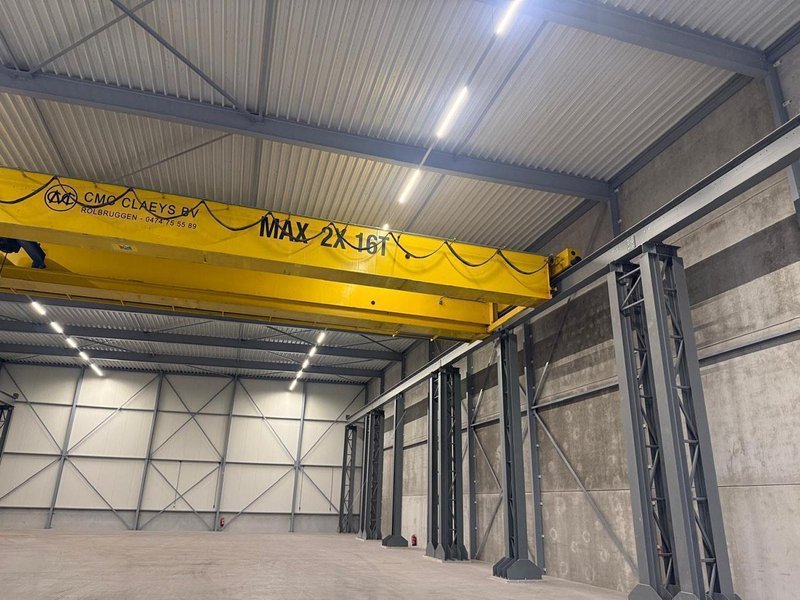 Demag - 16 + 16 ton x 22 000 mm