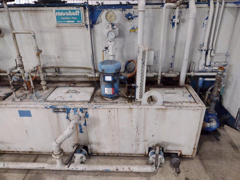 24" X 12" X 3 STAGE RANSOHOFF MODEL SURECLEAN MESH BELT CONVEYOR PARTS WASHER. STOCK # 0237725